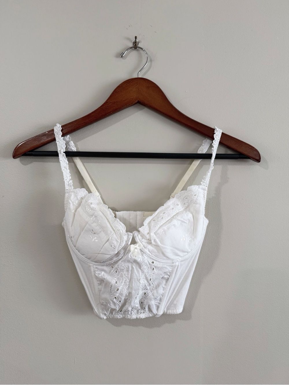 Vintage Victoria's Secret Gold Tag 34B White Cotton Eyelet Bustier Y2K Coquette